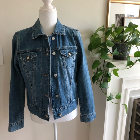 Gap Denim Jacket - Size S - Picture 1 of 13